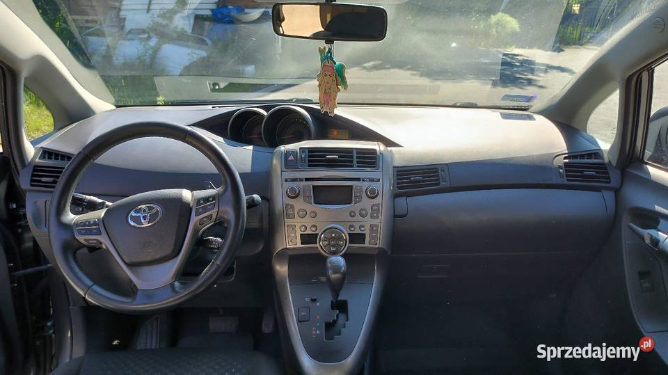 Toyota Verso 7 osobowa Rok produkcji 2010 Toyota Grodzisk Mazowiecki