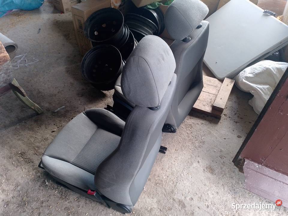 Fotele przód seat Ibiza 6l