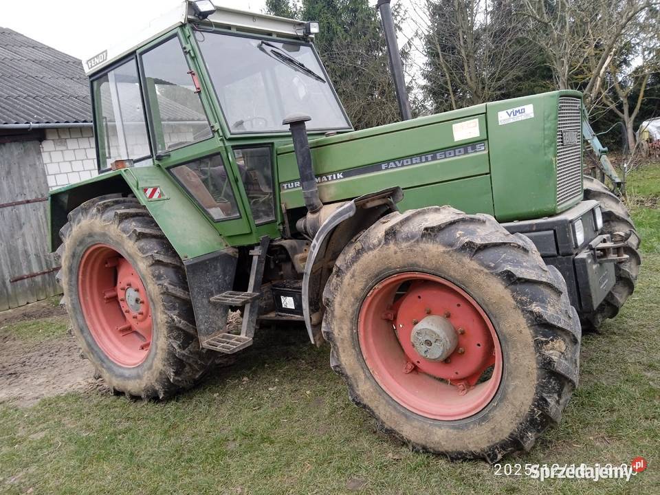 Ciągnik Fendt Favorit 600 LS turbomatik Latyczyn