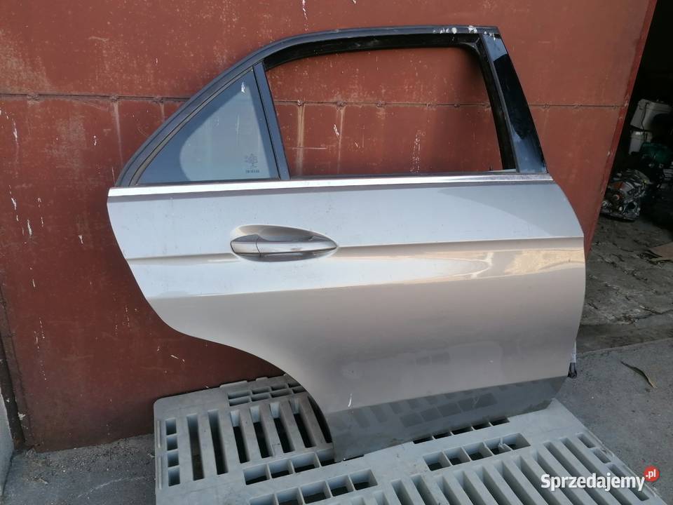 W212 Eklasa sedan drzwi maska klapa wzmocnienie Radom