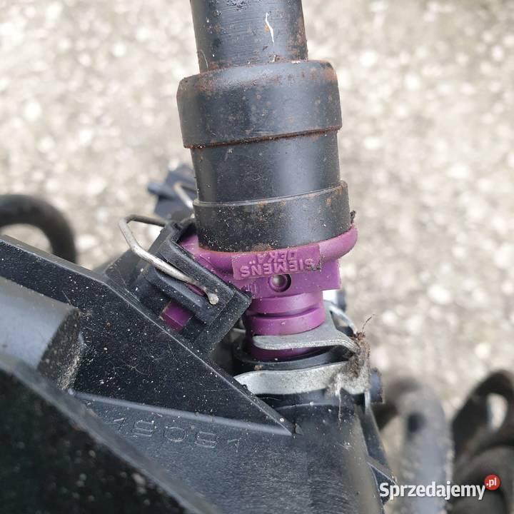 RENAULT TWINGO I 12 BENZ WTRYSK WTRYSKI LISTWA osobowe Łochowice