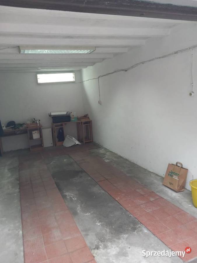 Garaż murowany Starachowice