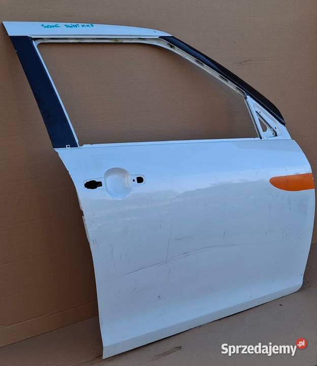 SUZUKI SWIFT MK7 DRZWI PRAWY PRZÓD PRAWE osobowe Bieleń