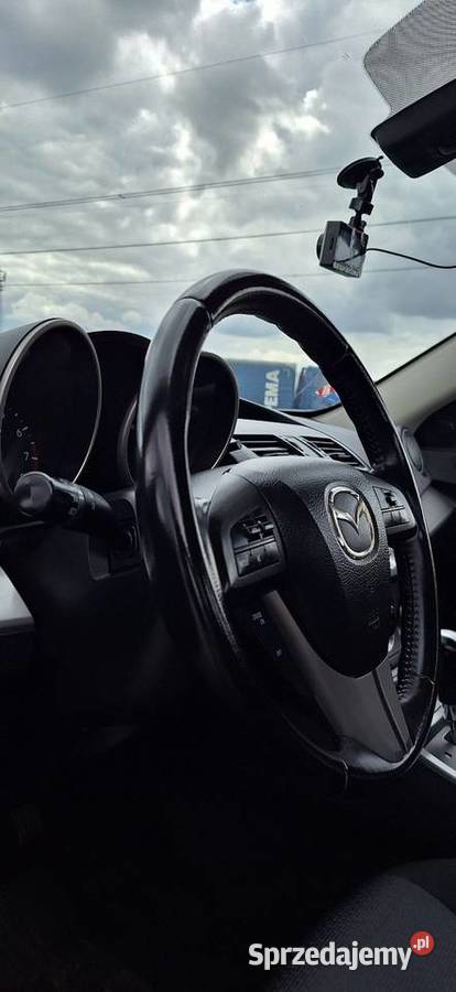 Mazda 3 20 benzyna automat Zarejestrowany w Polsce Poznań sprzedam