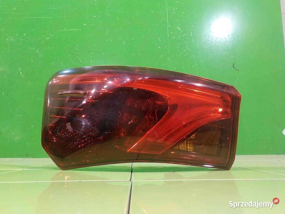 TOYOTA AVENSIS T27 T29 III LIFT II 17r KOMBI osobowe Suków