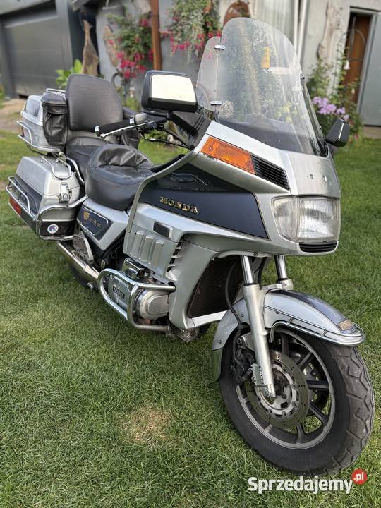 Honda Gold Wing 1200 dużo części Rok produkcji 1987 Honda sprzedam