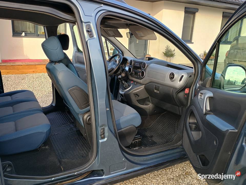 Citroen Berlingo 16 Hdi 2010r 90 koni z Rok produkcji 2010 Hajduki Nyskie