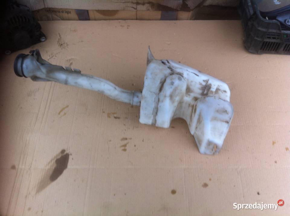 Zbiorniczek spryskiwaczy Citroen Berlingo Czersk