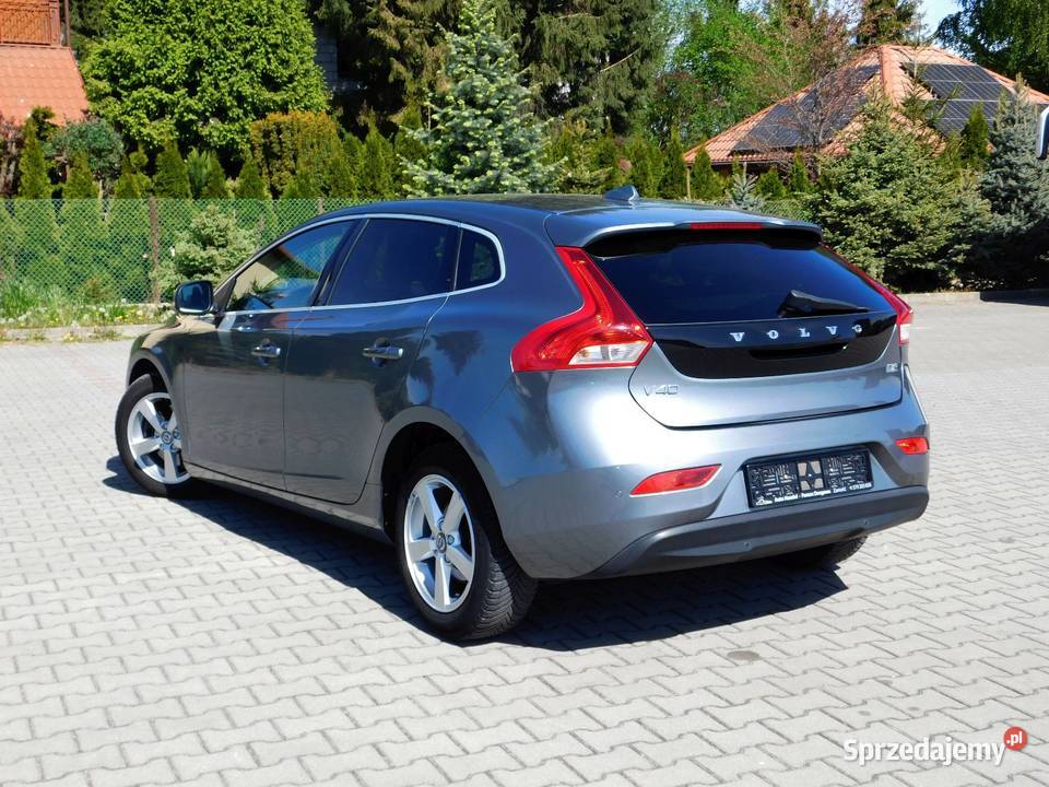 Volvo V40 Momentum Bezwypadkowy manualna