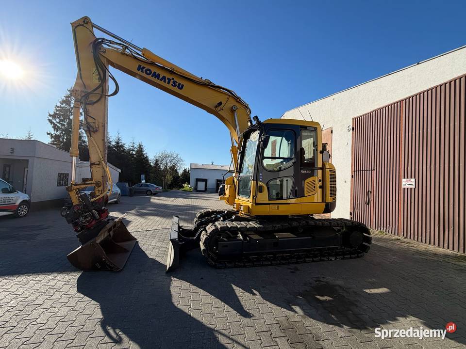 Wynajem Koparka gąsienicowa 14 ton Komatsu Wozidła Poznań