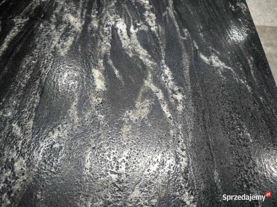 Płytki Granit Black Forest szczotkowany 60x40x15 Rumia