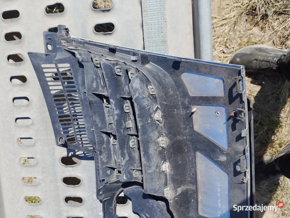 Grill Vw Golf 5 Kombi Jetta Międzychód