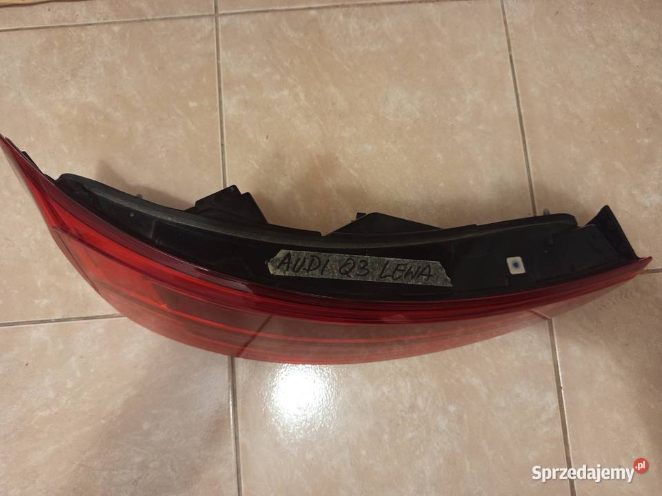 Lampa tylna lewa Audi q3 orginalna Rzeszów