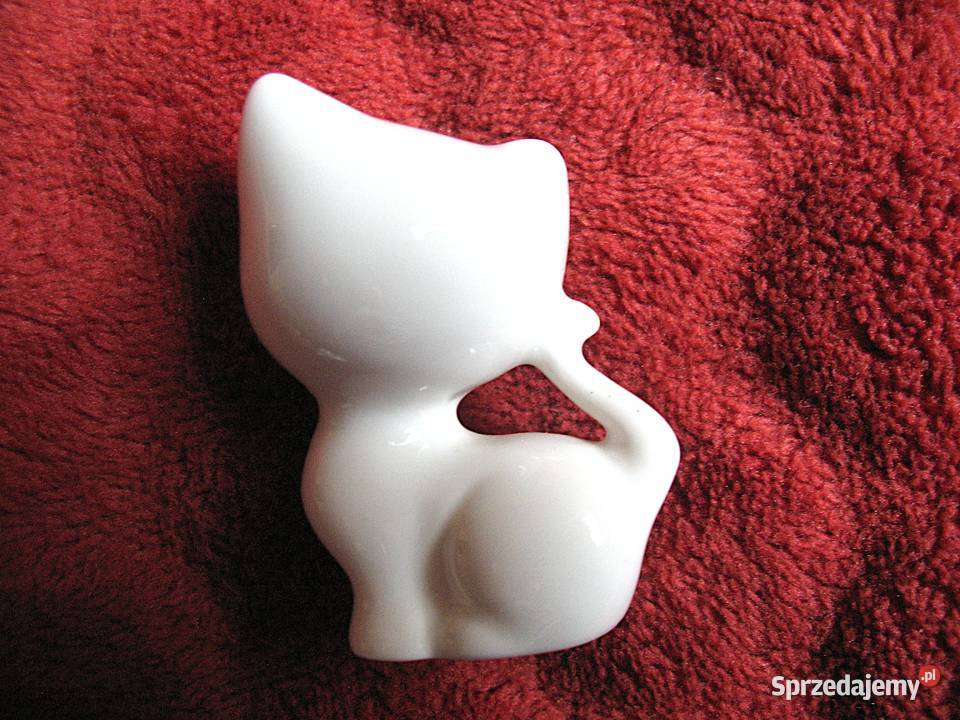 Kot malutki figurka porcelana 5 x 4 x 3 Siedlce