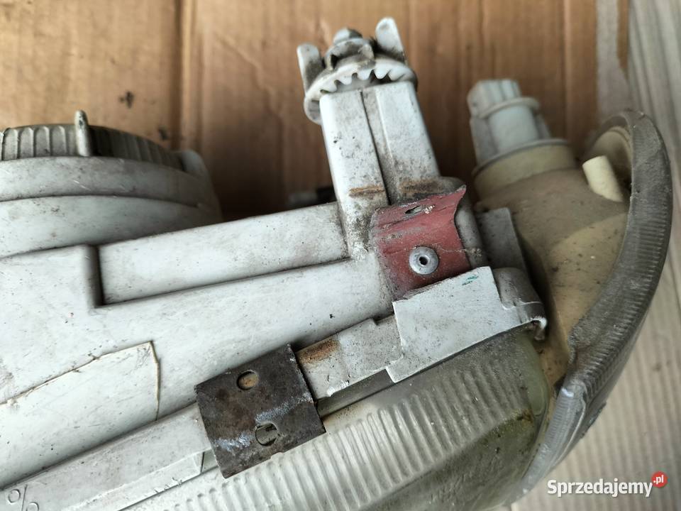 LAMPA PRZÓD PRZEDNIA LEWA kierunkowskaz Skoda lampy przednie Oświetlenie sprzedam