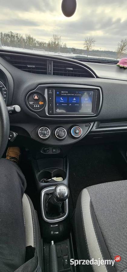 Toyota Yaris 2019 15b 45 przebieg lubelskie sprzedam
