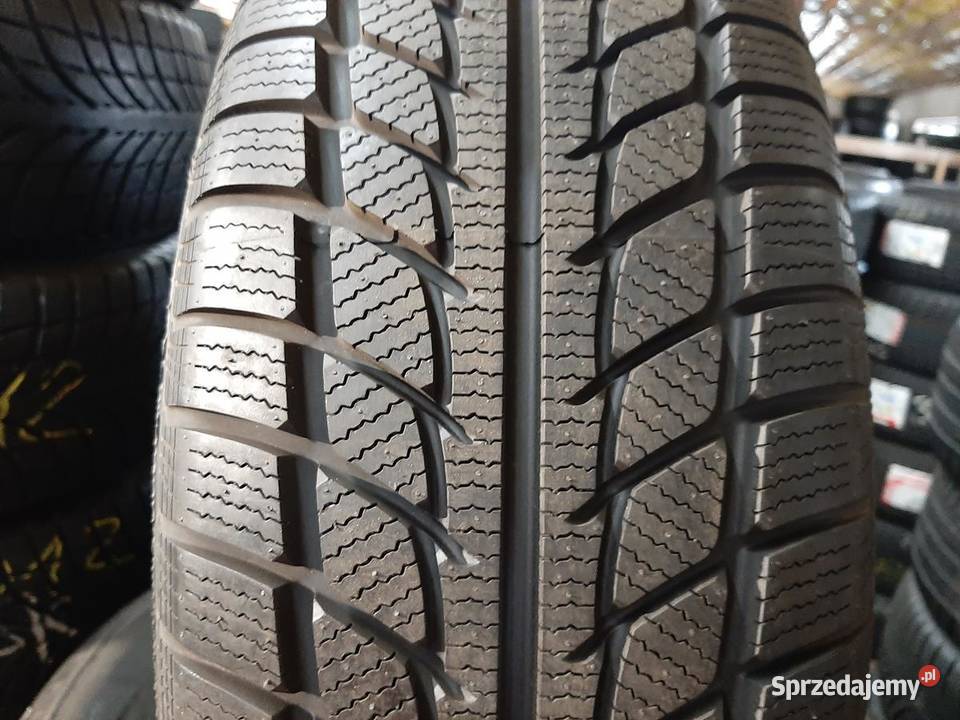 2x Opona nieużywana zimowa 22560R18 GOODRIDE 219 Goodride Zaścianki sprzedam