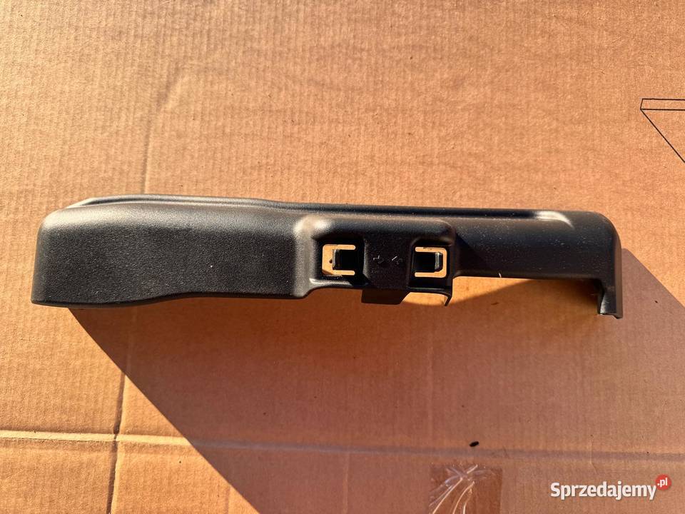 Osłona lewarka pod siedzenie Toyota Yaris III Brzesko