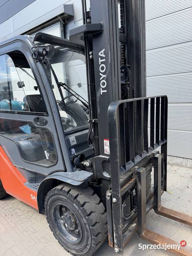 Toyota z Polskiego salonu FULL 55m TRIPLEX stan gaz Łask