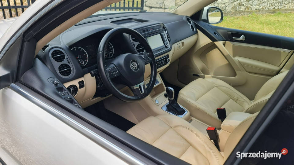 Volkswagen Tiguan 20 TDI Highline DSG 4Motion napęd 4x4 Samochody osobowe Chmielnik sprzedam