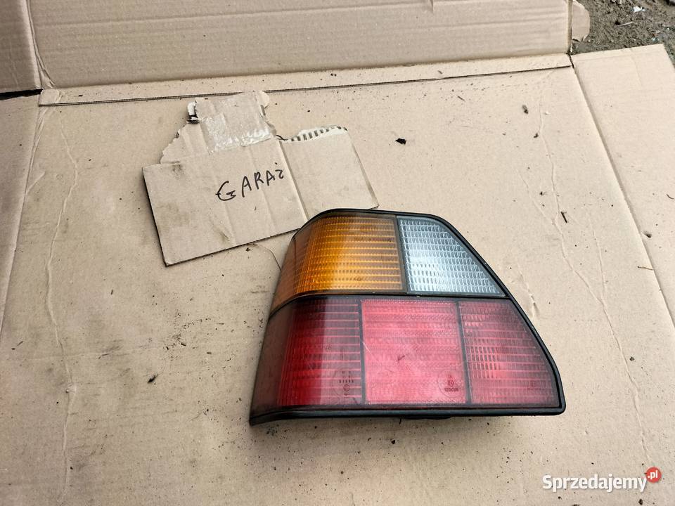VW GOLF II 2 LAMPA TYŁ TYLNA LEWA WKŁAD LAMPY lewe lubelskie Kamień-Kolonia