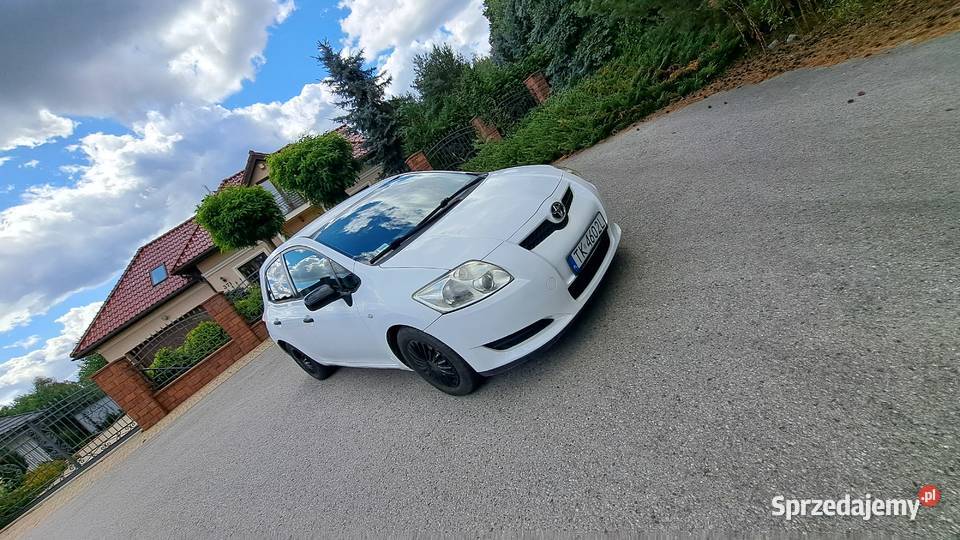 Doinwestowana Toyota Auris nowy akumulator
