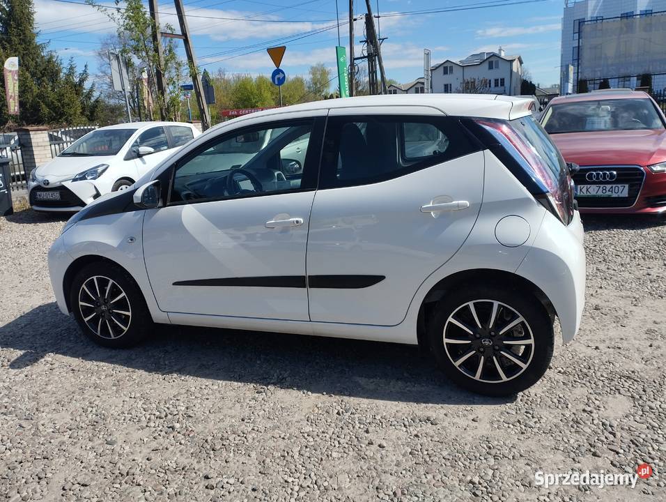 Toyota Aygo Salon Serwis 28 przebiegu Toyota Warszawa