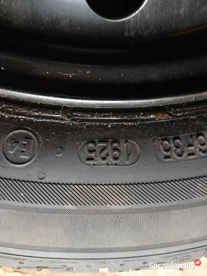 Opony letnie Barum BRAVURIS 5 17565 R15 T Wolbrom