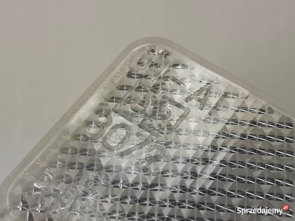 KLOSZ BIAŁY OBRYSÓWKI 84x47mm COBO NOWY