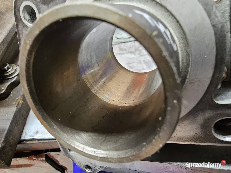 Hyosung gv125 cylinder tył tylny tylni aquila GV Cylindry, głowice, pierścienie dolnośląskie