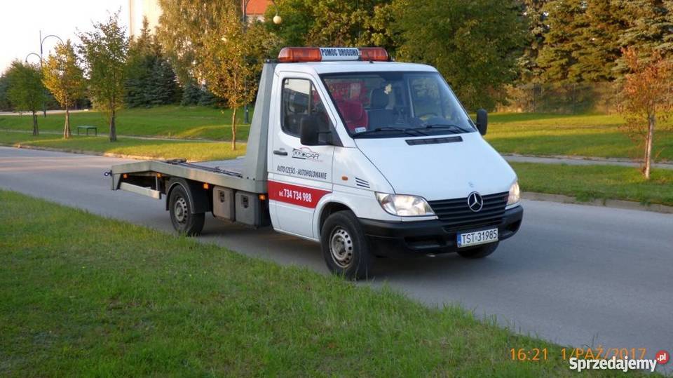 Autolaweta laweta wynajem pomoc drogowa 247 kat Starachowice wynajem pojazdu