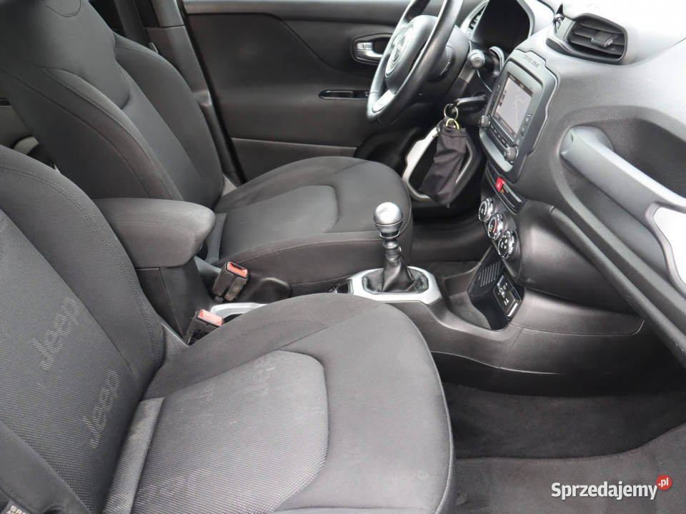 Jeep Renegade 14 MultiAir światła przeciwmgielne Katowice