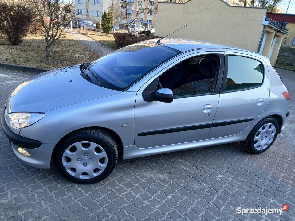 Peugeot 206 lift 20032004bez korozji 11 benzyna Rok produkcji 2003 Bydgoszcz