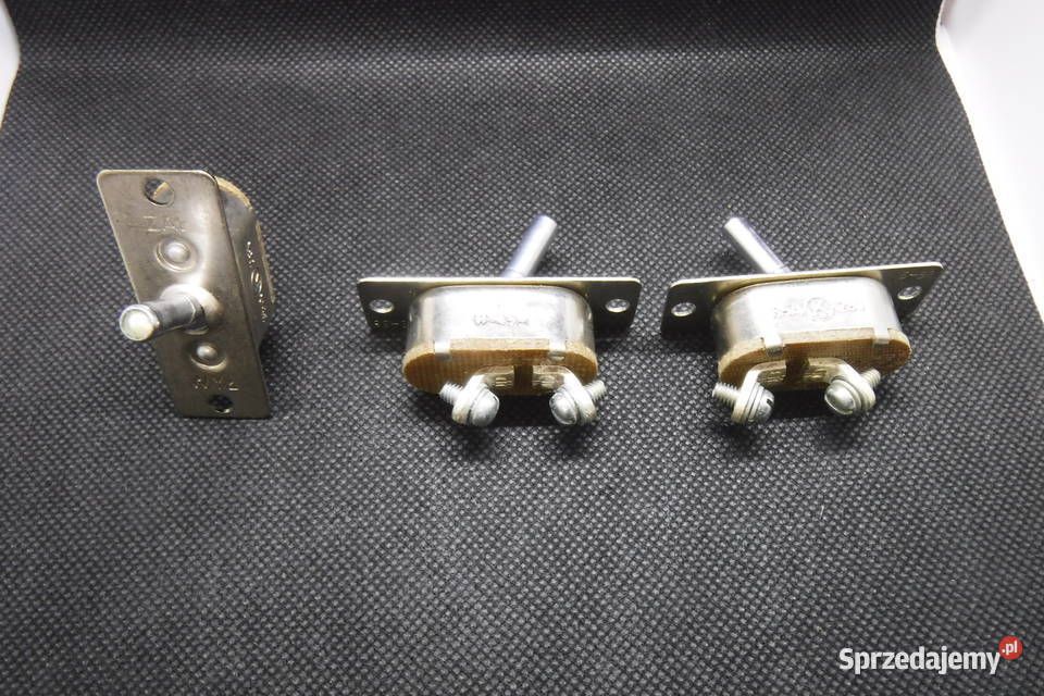 Wyłącznik W45M 35A 28V jednobiegunowy Produkcja Otwock