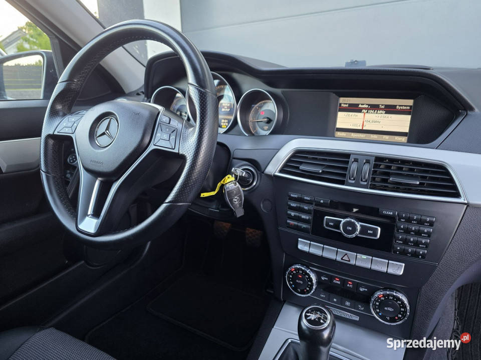 Mercedes C 200 bezwypadkowy zarejestrowany w ESP