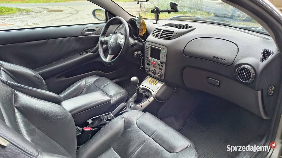 Alfa Romeo GT 19JTD wielofunkcyjna kierownica