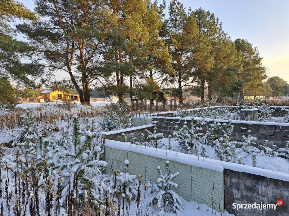 Działka z rozpoczętą budową domu w Białym Błocie Białe Błoto