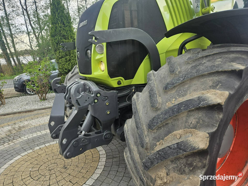 ciągniki Claas AXION 810 CMATIC AXION 810 CMATIC Skępe