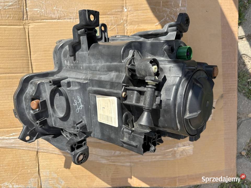 Jeep Cherokee kl przednia lampa strona kierowcy Stare Skoszewy