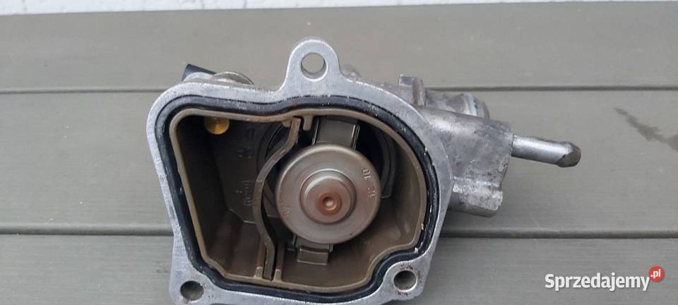 Termostat Mercedes 2 2 CDI 150 koni Tolkmicko sprzedam