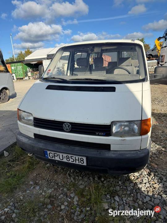 Syndyk sprzeda pojazd Volkswagen model pomorskie