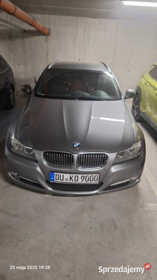 BMW Seria 3 E90 20 Benzyna 2011 180 000 Manual Rumia
