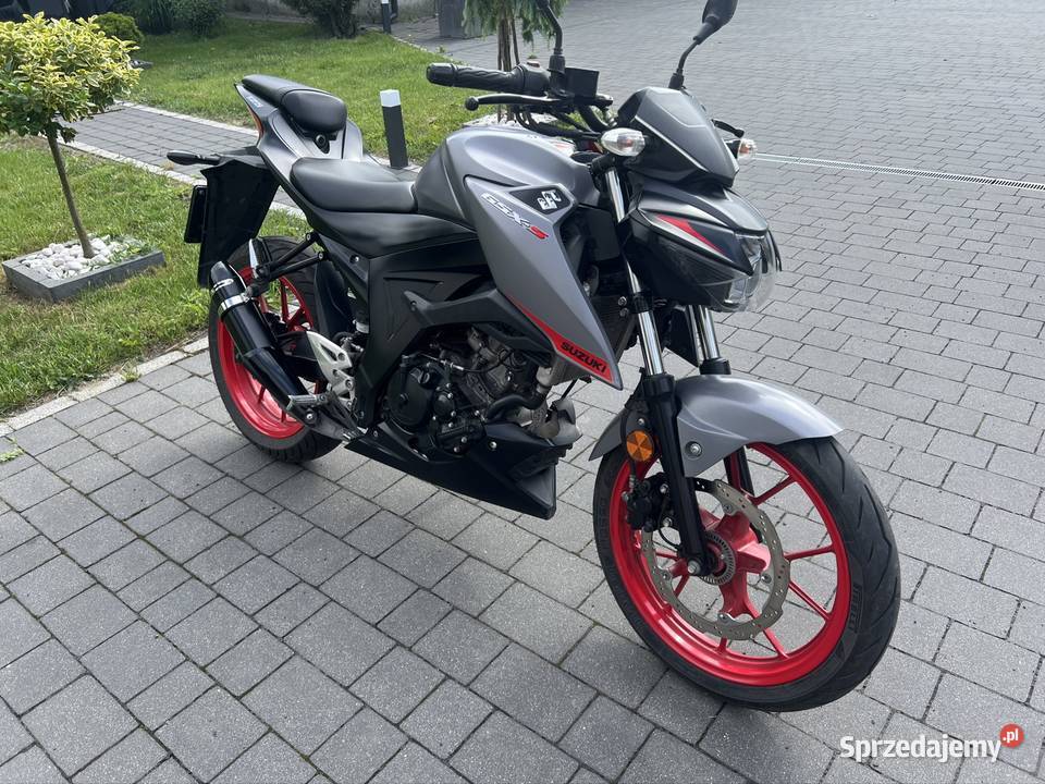 Suzuki gsxs 125