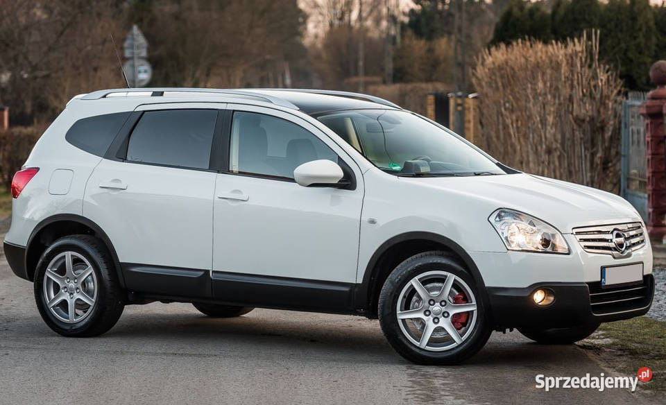 Nissan Qashqai2 20 dCi 4x4 Tekna Klima Tempomat 1995cm3 Radom