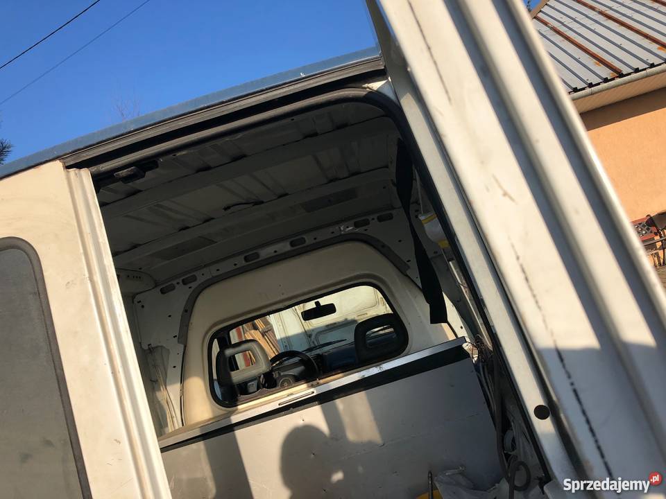 Renaul Express Rapid 1996 12 benzyna gaz vat1 Wieliczka