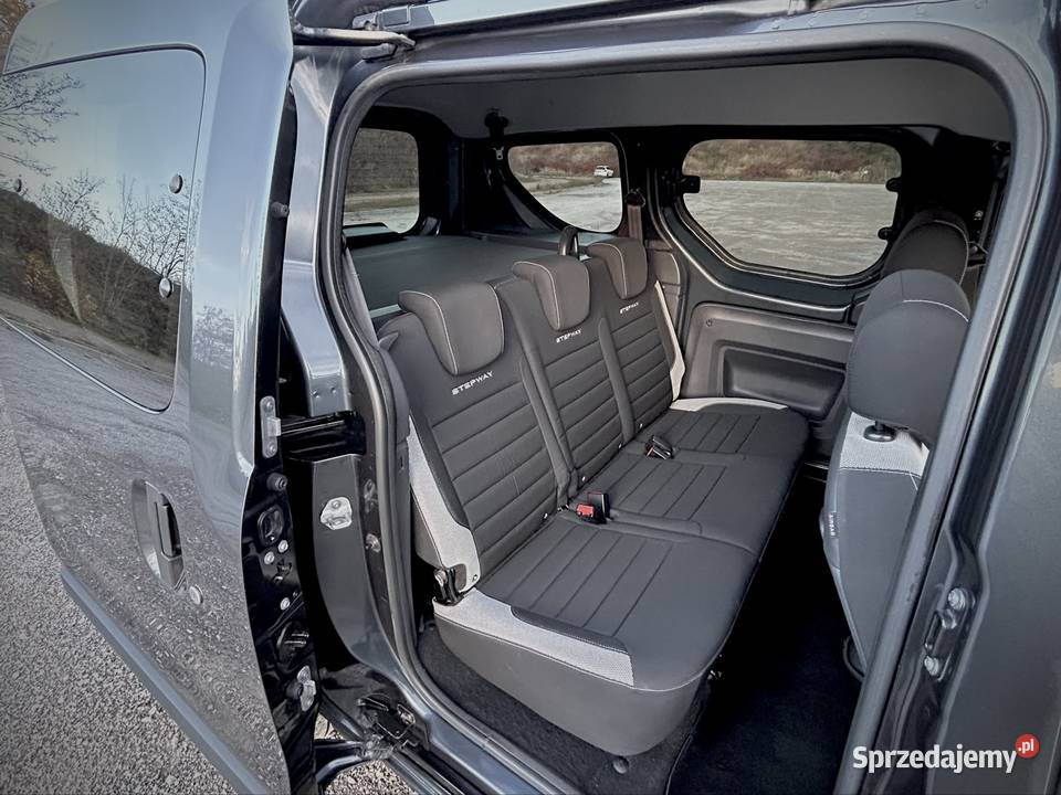 Dacia Dokker Stepway 15 Blue dCi 95 wielofunkcyjna kierownica Samochody osobowe Jaworzno