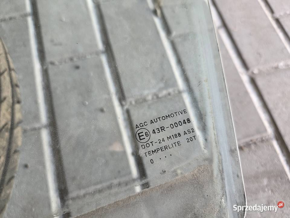 Suzuki Swift mk7 3d szyba lewy przod Wodzisław Śląski