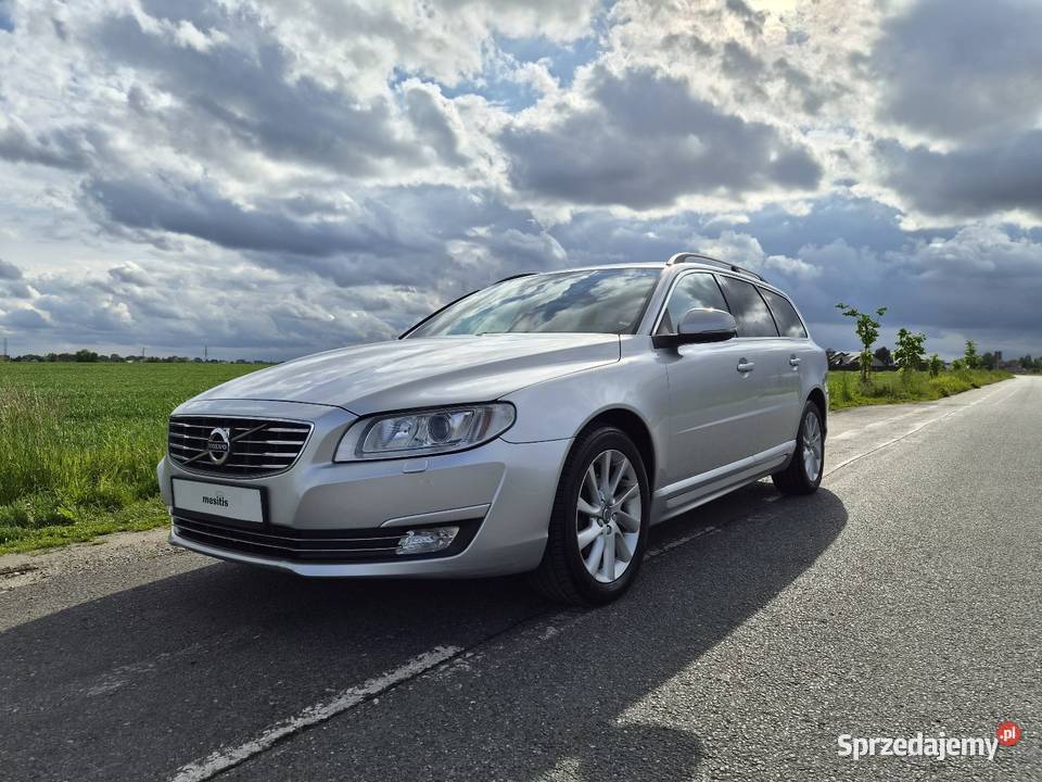 Volvo V70 20 D4 181 1 właściciel bezwypadkowy światła przeciwmgielne Wrocław