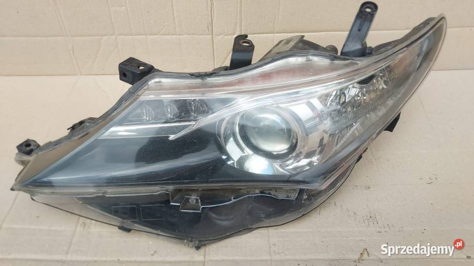 Toyota Auris lampy zwykle z LED Jelenia Góra