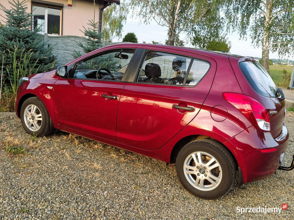 Hyundai i20 12 94150 piękny bordowy z Niemiec Motoryzacja podkarpackie Rymanów